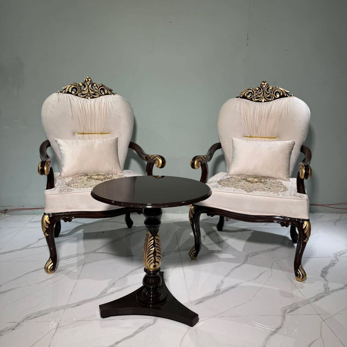 π Classic Victorian Dining Chairs (Pair) | Premium Walnut & Antique Gold Polish Chairs π
