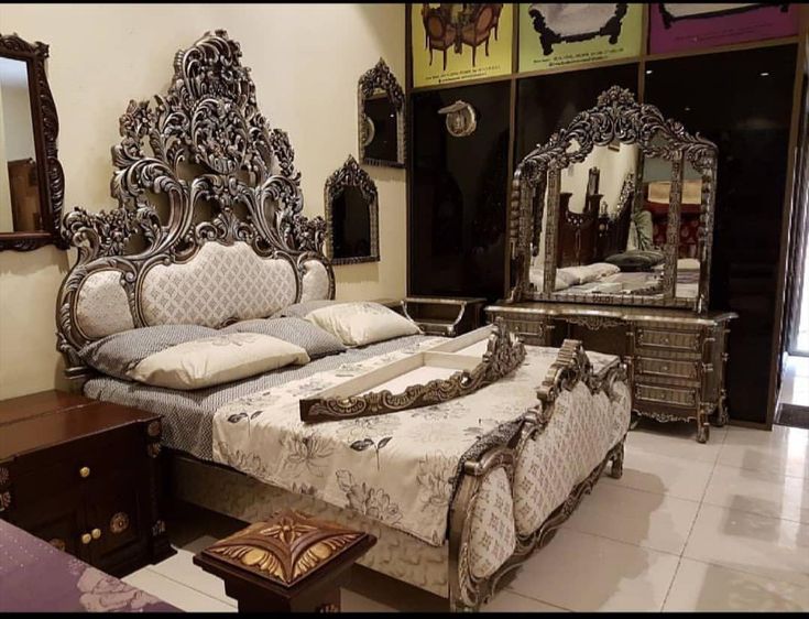 Premium Antique Silver Maharaja Bridal Bed Set | Heavy Hand-Carved Royal Master Bedroom Furniture