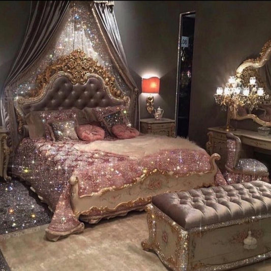 Premium Baroque Antique Gold Master Bed Set – Crown Carved Headboard with Off-White Tufted Cushioning &amp; Classic Sleigh Layout