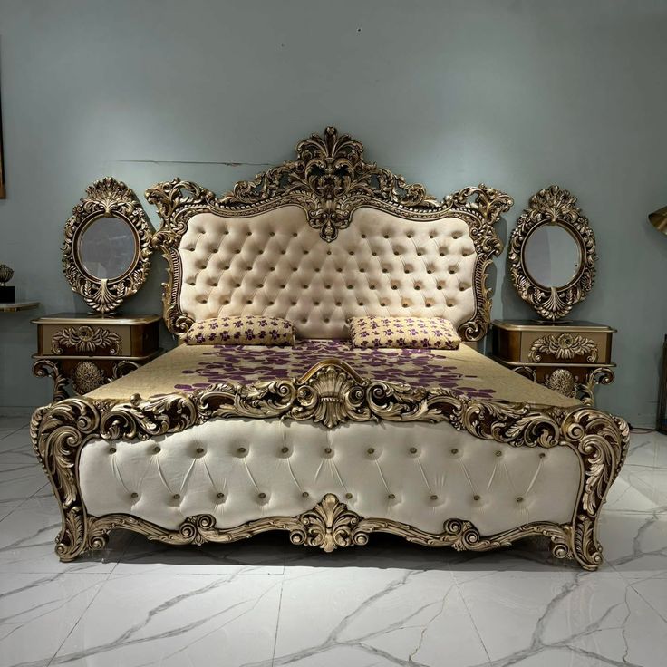 Premium Antique Gold Master Bed Set – Royal Arched Crown Headboard with Elegant Off-White Diamond Tufted Cushioning