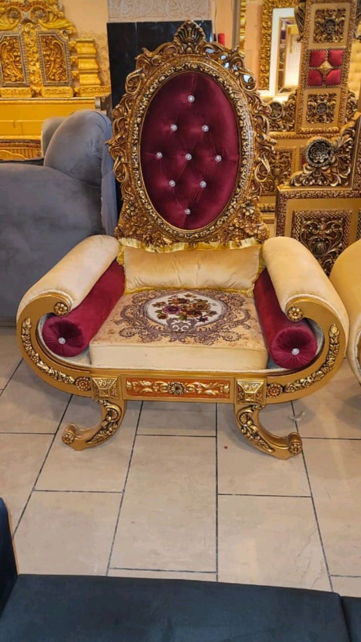 👑 Luxury Maharaja Bedroom Set chair pair with Table | Hand-Carved Chinioti Royal Set 👑